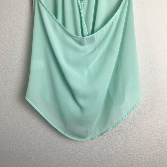 ASTR Halter Top - Picture 5 of 5